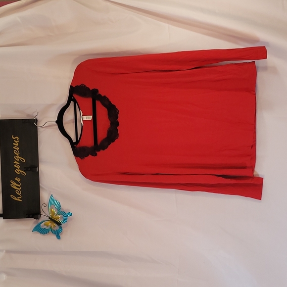 Soma Women's Long-sleeved Red Top w/ Lace - Picture 1 of 6
